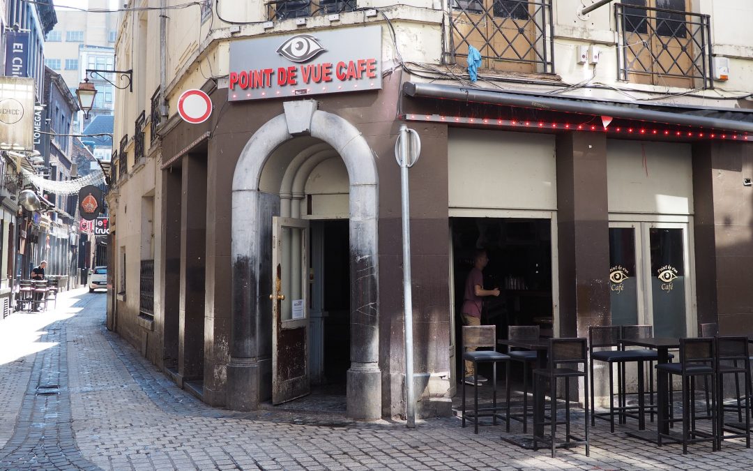 Terrasses interdites dans le Carré cette nuit