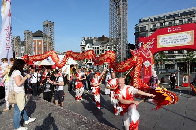 Petit bout de Chine place Saint-Lambert