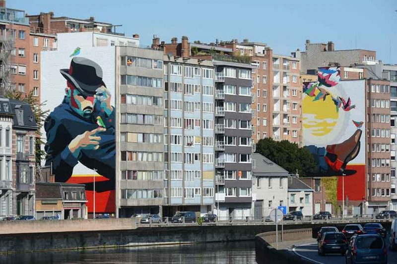 La fresque géante de l’homme qui dort le long de la Meuse va plaire aux touristes