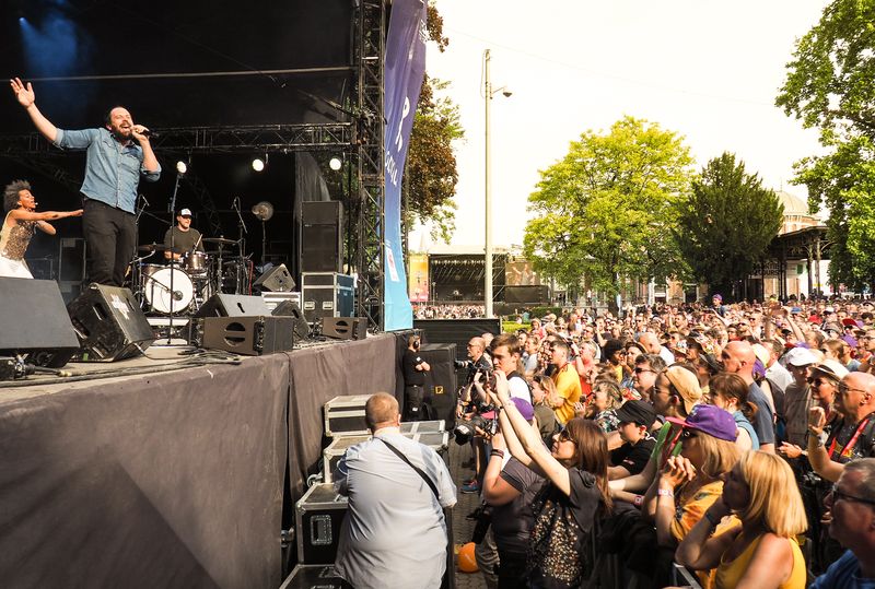 Christophe Maé, Typh Barrow et Cali à l’affiche des Francofolies de Spa