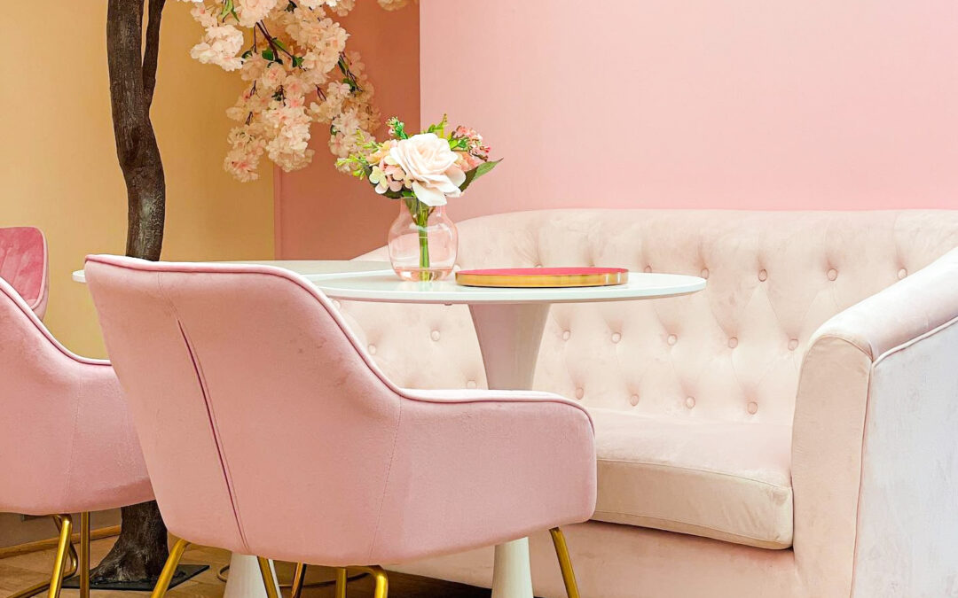 Un tea-room “pink” de style londonien va ouvrir au centre-ville