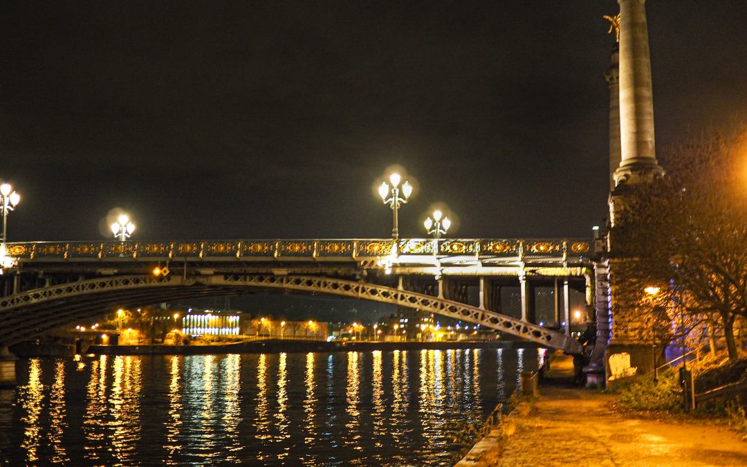 Le pont de Fragnée n’est plus illuminé depuis des mois et le SPW peine dans la réparation