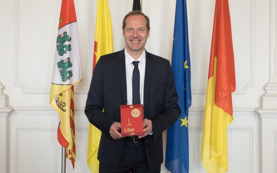 Le directeur du Tour de France reçoit le titre de citoyen d’honneur