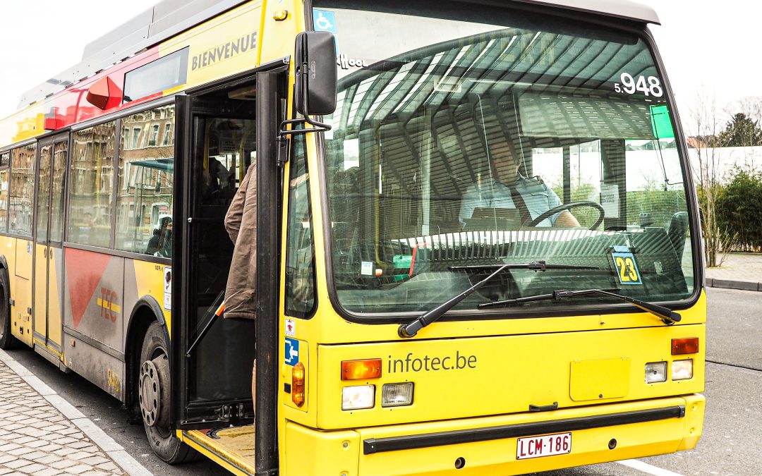 Dès ce lundi, il faudra de nouveau monter dans les bus par les portes avant