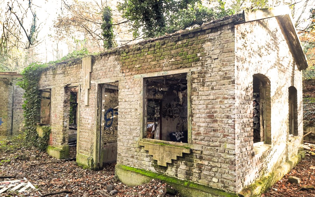 Deux petits bâtiments vont être démolis sur le site de l’ancien fort de la Chartreuse