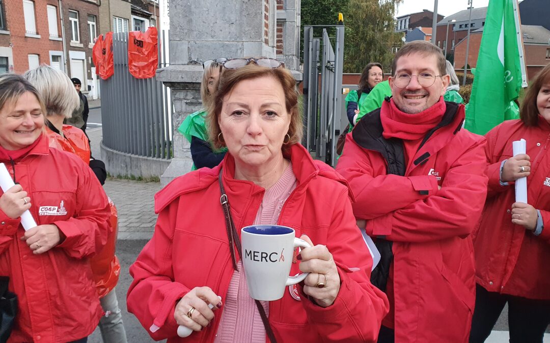 Action syndicale au Val d’Or: les salaires de la direction augmentés de 15 à 25% et une tasse “Merci” pour les travailleurs