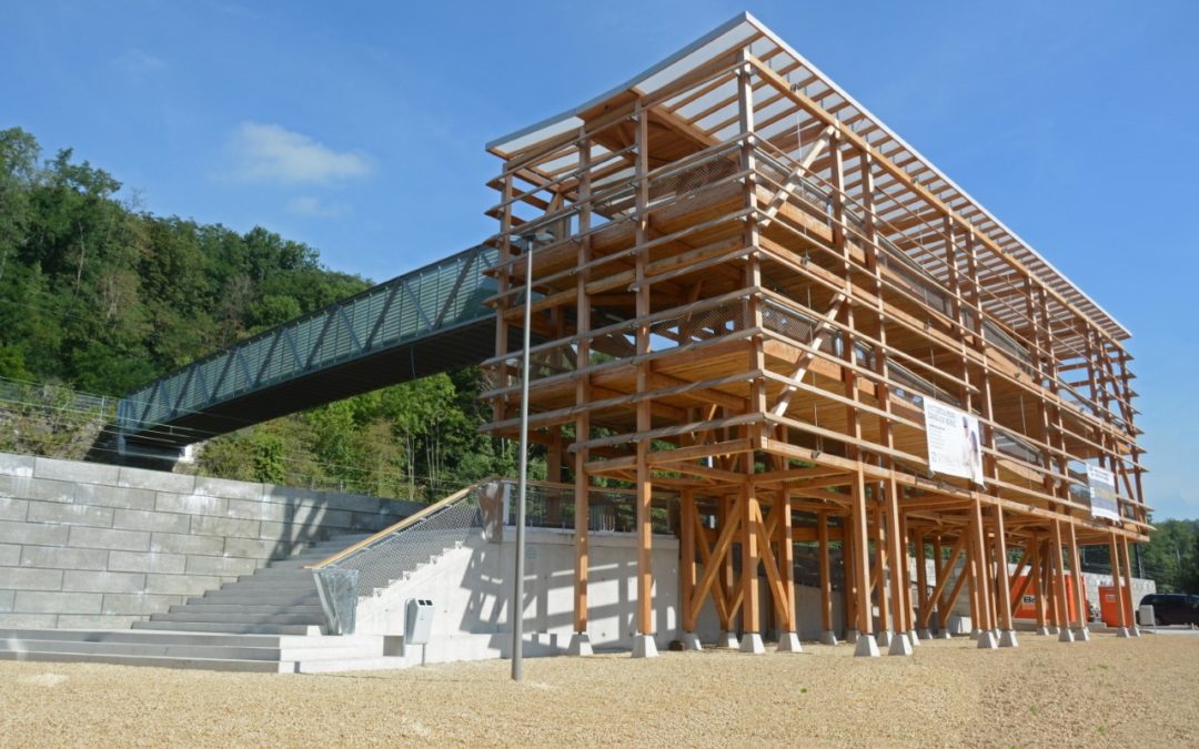 Travaux d’aménagements aux abords de la passerelle Léon Tchiniss