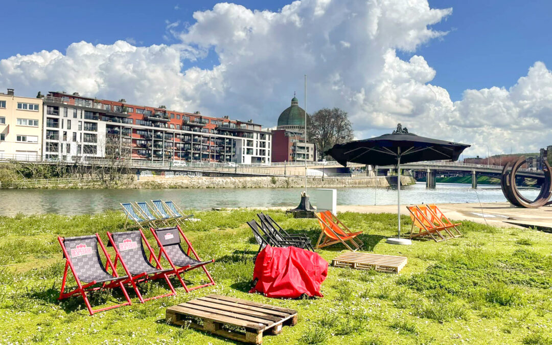 La plage de Liège-sur-Meuse installée pour tout l’été au bout du parc de la Boverie