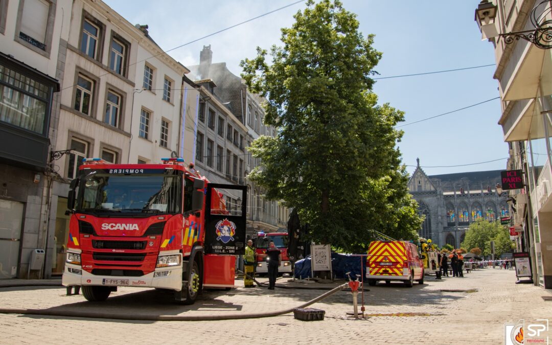 Incendie aux étages du magasin Jules rue Vinave d’Ile