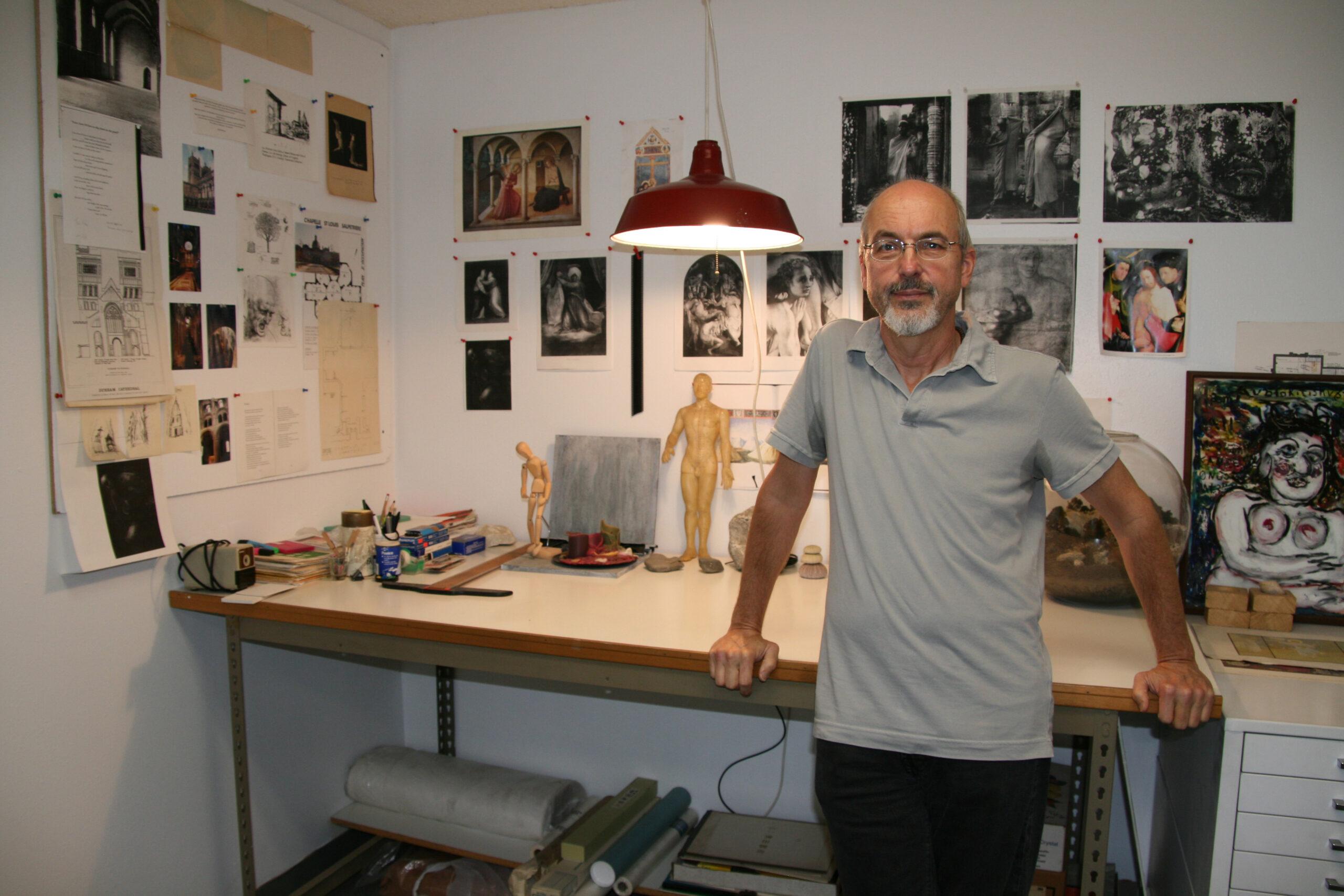 Un artiste vidéaste américain pionnier de l’art vidéo au musée de la Boverie