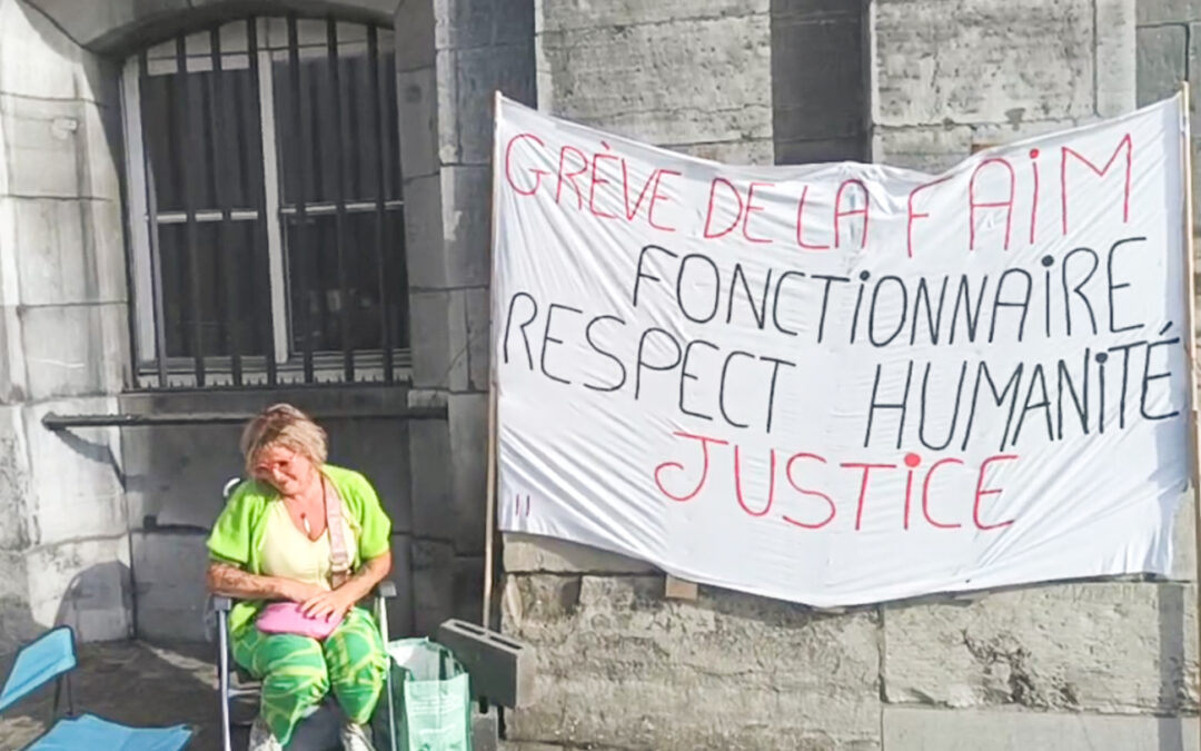 Une dame de 47 ans manifeste depuis le début du mois devant le palais provincial