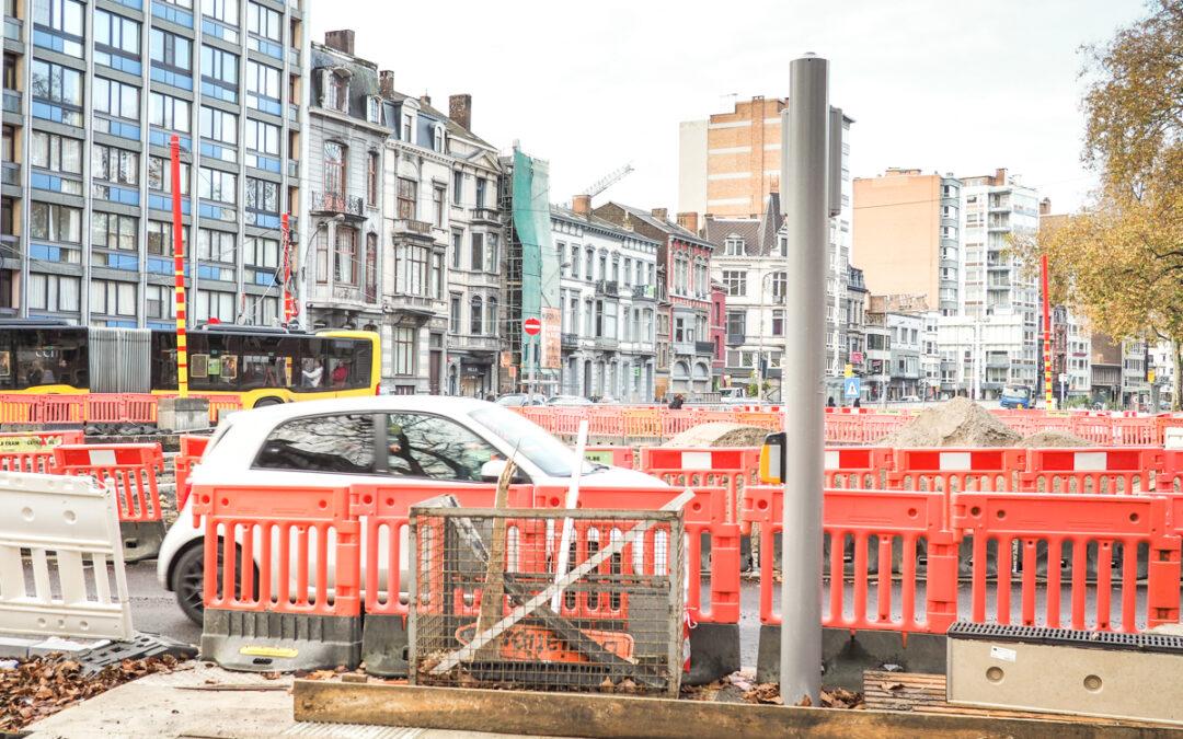 Retard et pénalités en vue sur le chantier du tram: voici les photos des endroits où ça coince