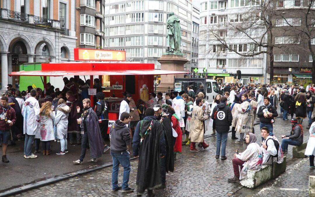 Les étudiants défilent ce mardi dans les rues pour la Saint-Nicolas