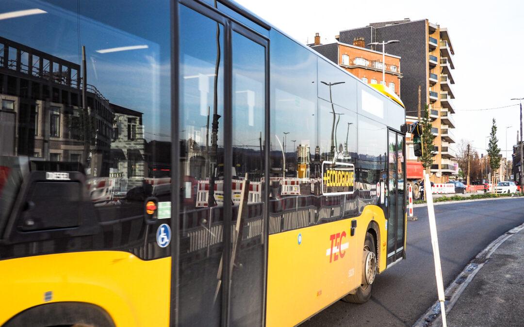 La grève des bus se poursuit ce mardi