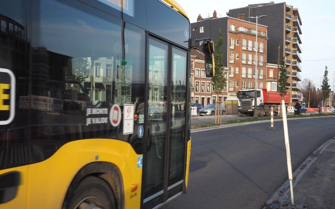 Toujours pas de bus ce lundi: une réunion prévue à 9h