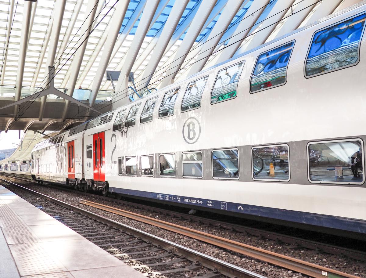 Nouvelle formule “jeunes” pour voyager partout en Belgique en train, tram, bus et métro et de façon illimitée cet été