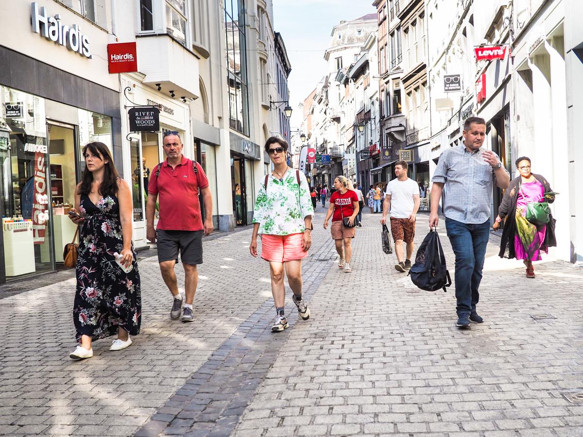 Enquêtes mobilité: “les automobilistes sont aussi favorables à la piétonnisation du centre-ville”