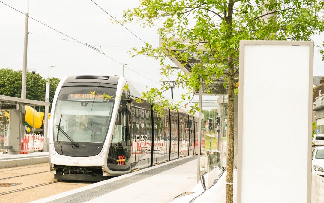 MR et Engagés tuent les extensions du tram vers Herstal et Seraing pour les remplacer par des bus