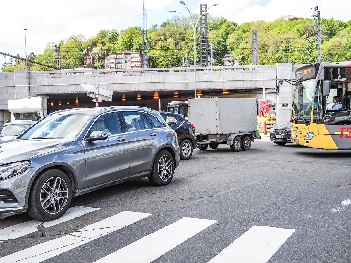 Gros embouteillages mardi en fin d’après-midi aux Guillemins, jusqu’au centre-ville: voici pourquoi