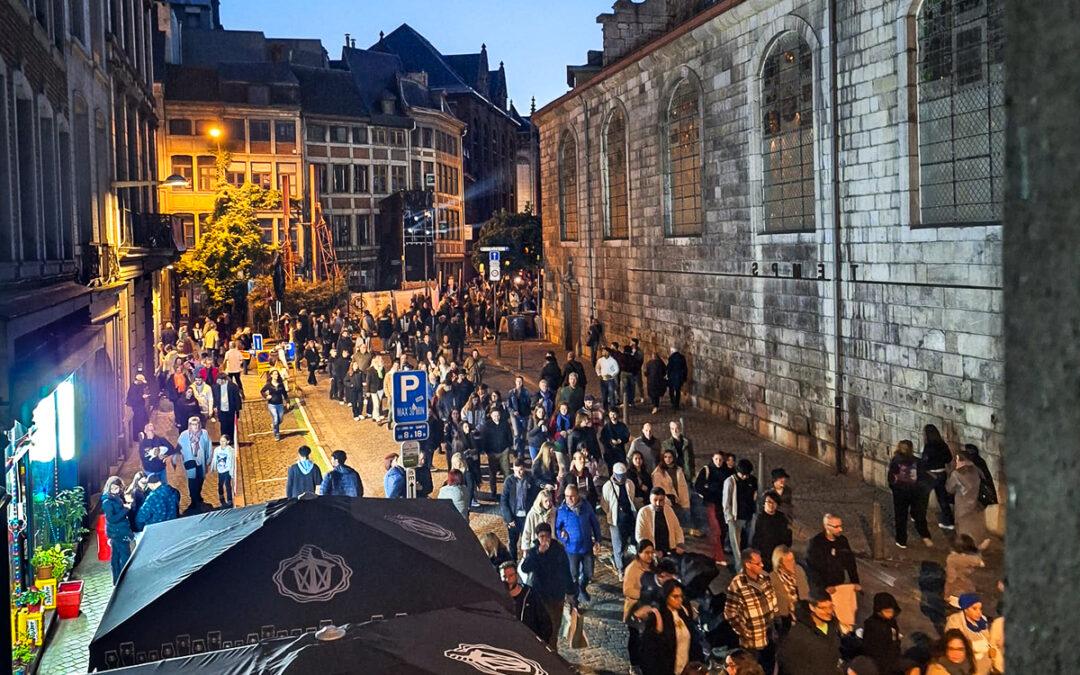 La Nocturne des Coteaux et ses bougies se muent en une grande manifestation illuminée en Hors-Château