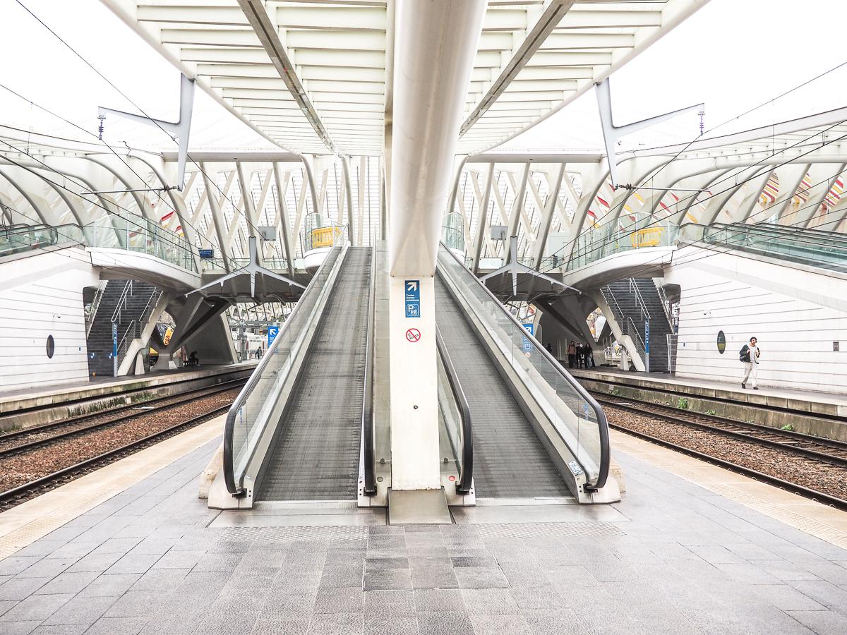 Tous les escalators de la gare des Guillemins en panne avant-hier