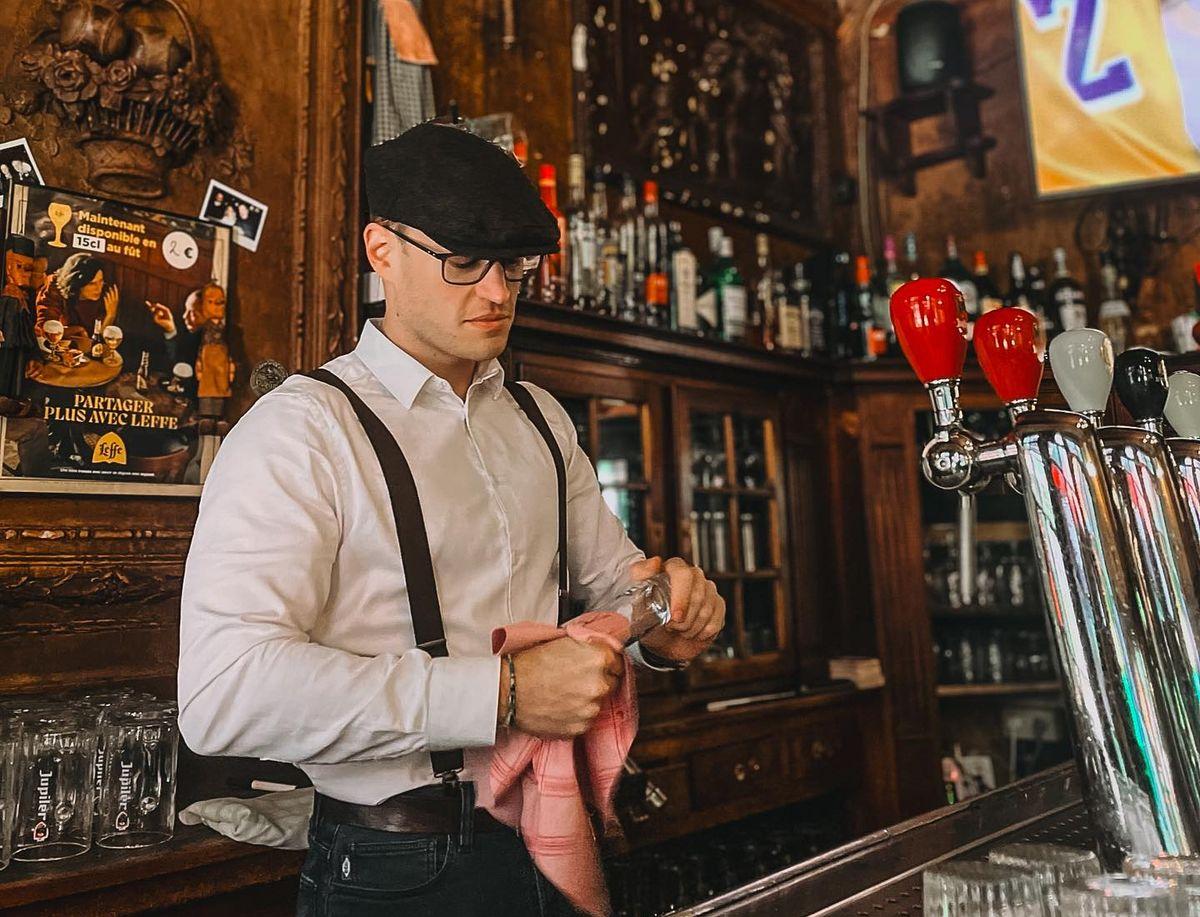 La chope d’or du “Bon Service de la Bière” attribuée à la Taverne Saint-Paul