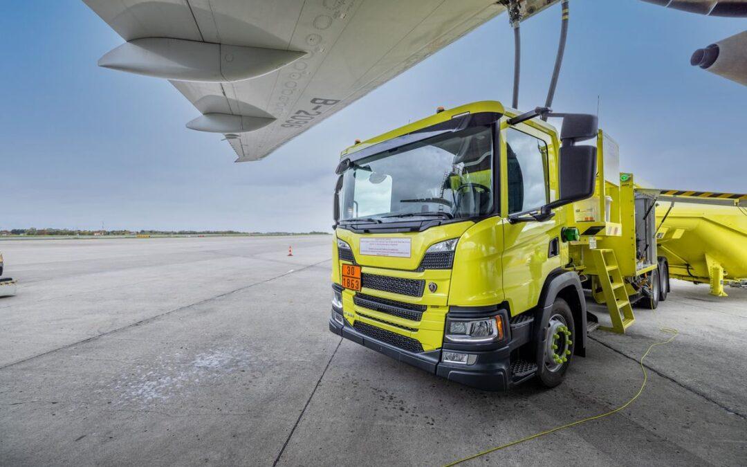 Des bornes de recharge rapides pour voitures et camions à Liege Airport