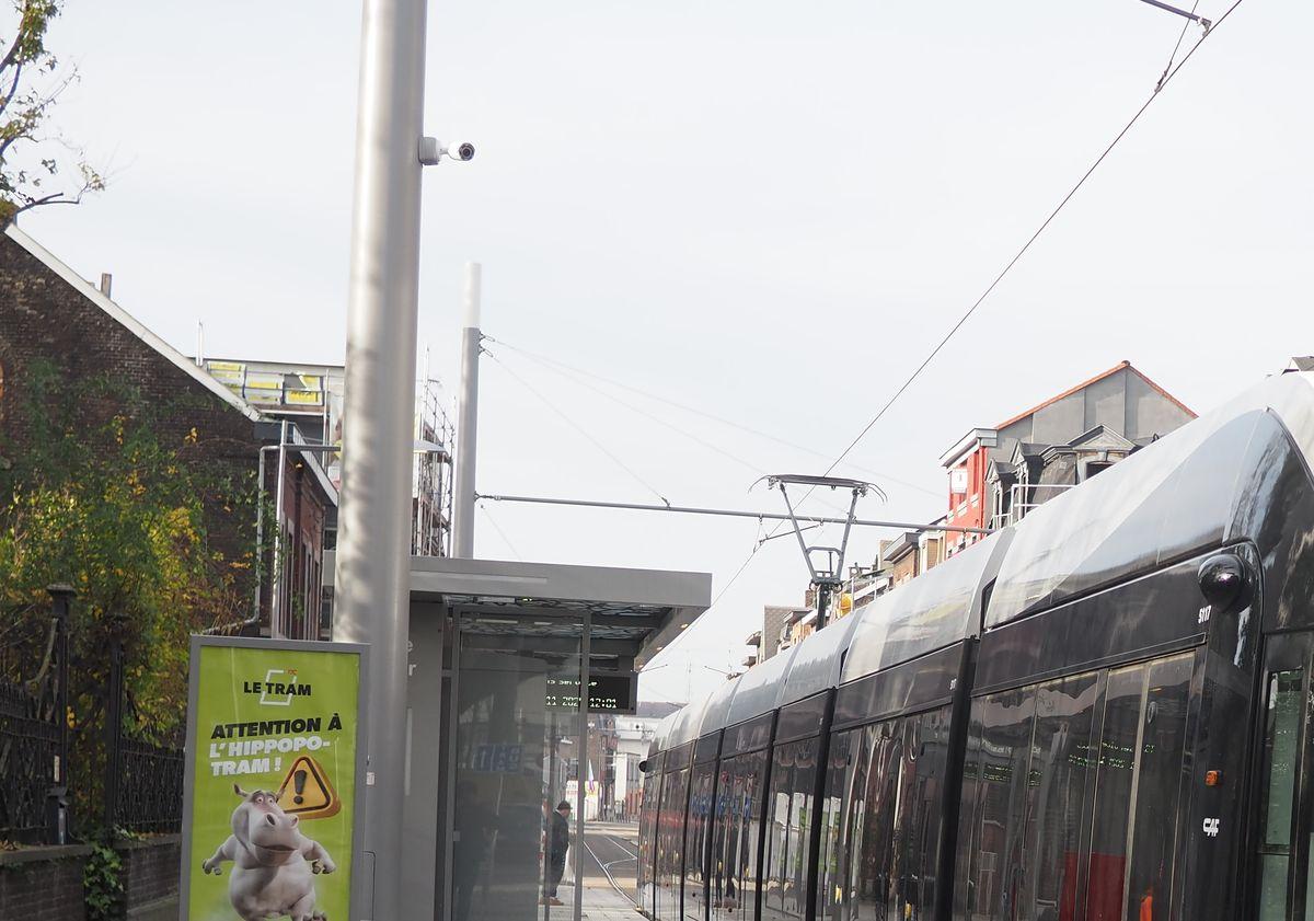 La police a accès aux 140 caméras de surveillance déjà installées sur le parcours du tram