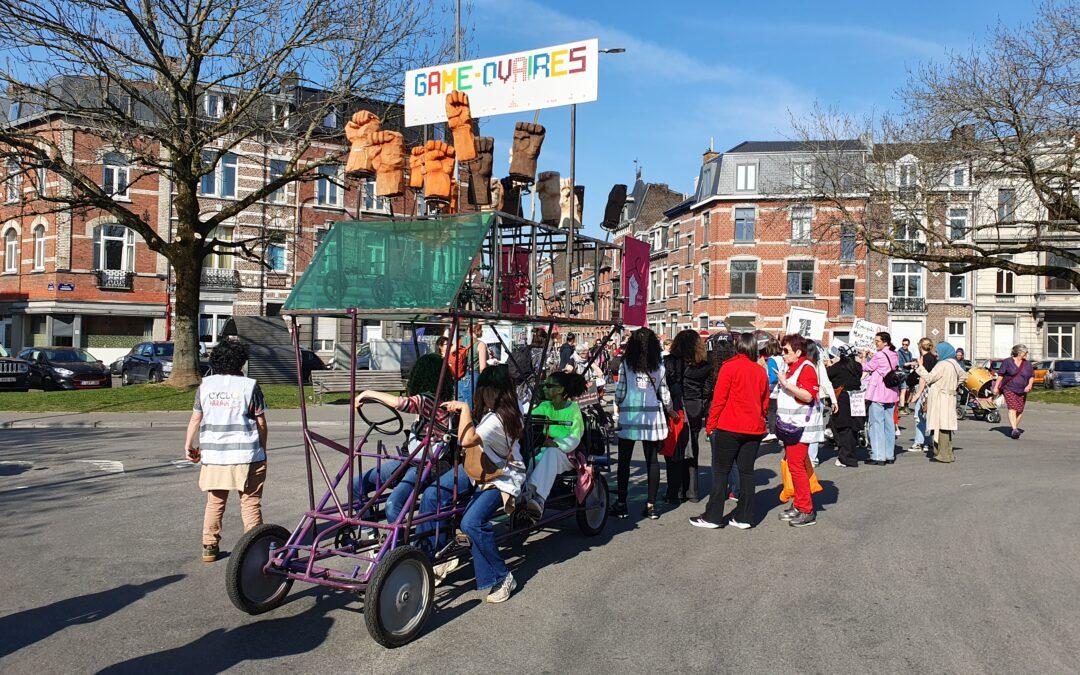 Belle édition de la cycloparade féministe qui a rassemblé 1500 personnes